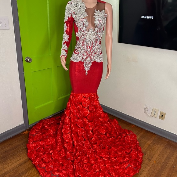 Red hand made prom dress